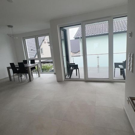 Schoene Neubauwohnung Mit Stil Μπίλεφελντ Εξωτερικό φωτογραφία